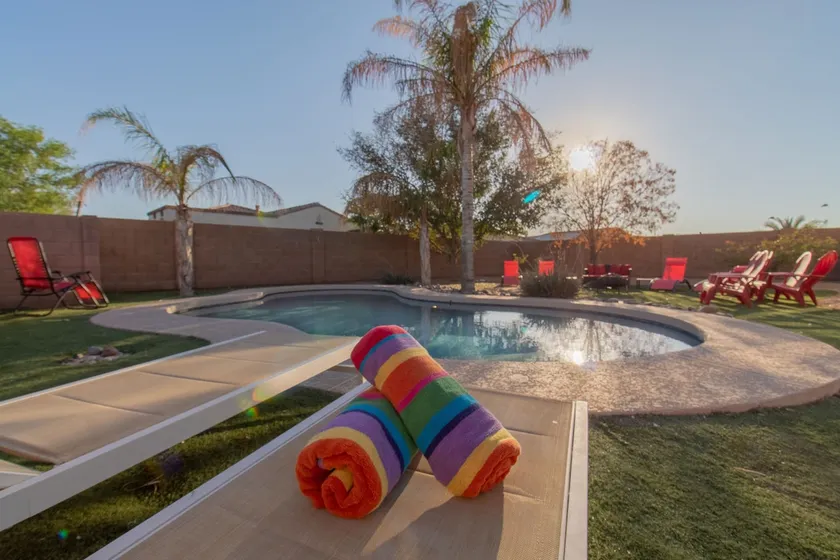 Paradise Retreat Heated Privat Pool BBQ - Image 1