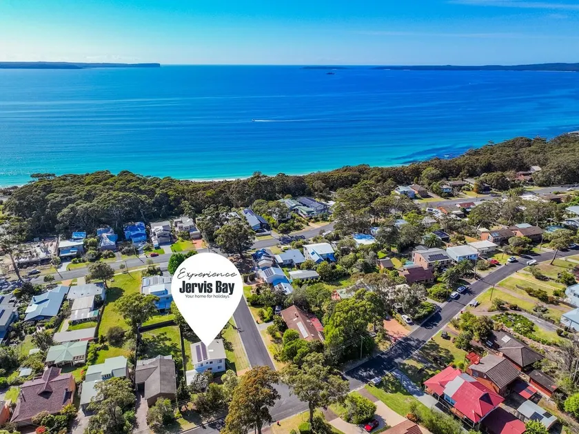 The White House by Experience Jervis Bay - Image 1