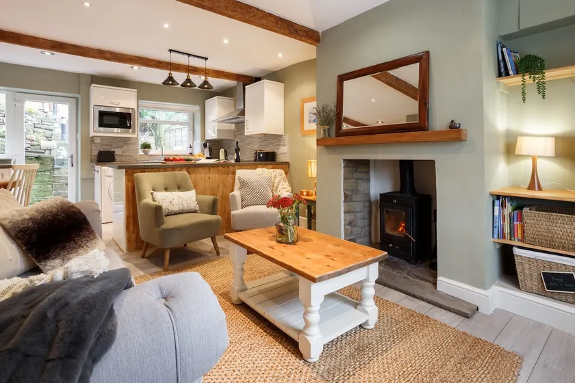 Apple Cottage: 19th Century Charm in Calder Valley - Image 1