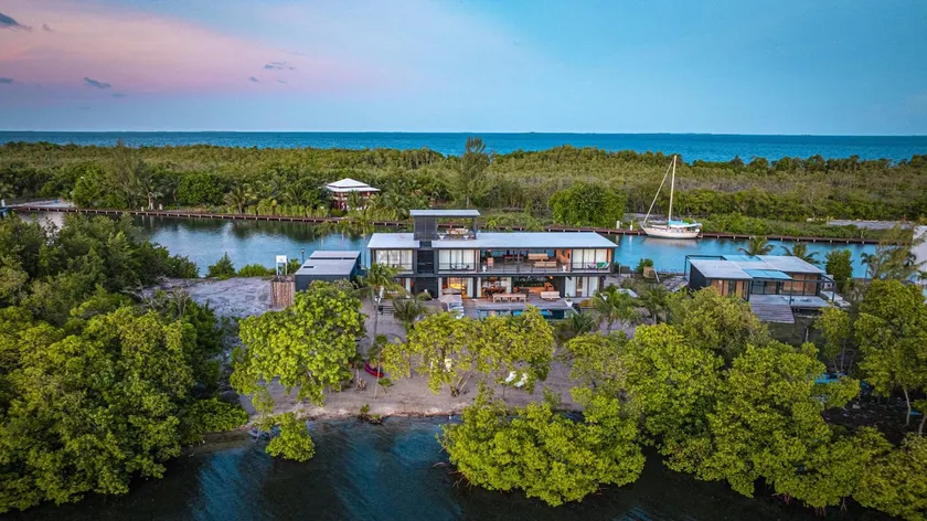 Shadow Sands - Modern Ocean Front Villa on Private Island - Image 1