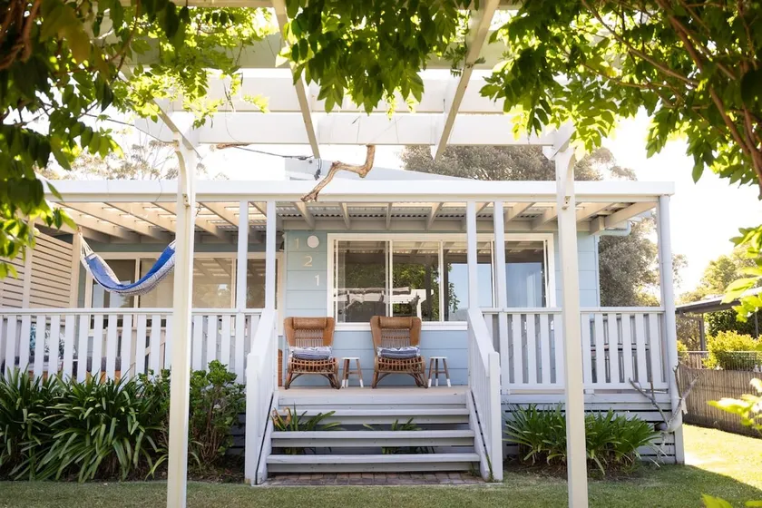 Coastal Cottage in Narrawallee - Image 1