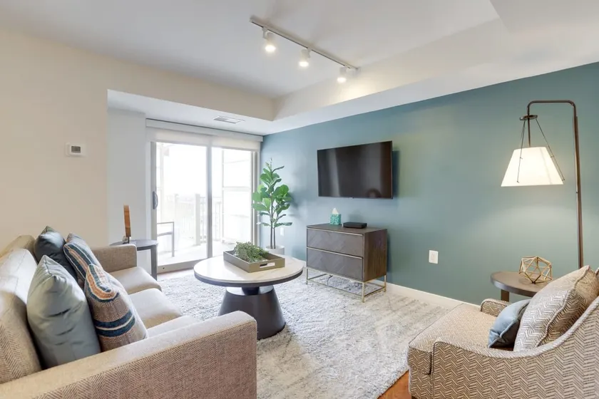 Sojourn | Randolph Towers * NEW - Image 1