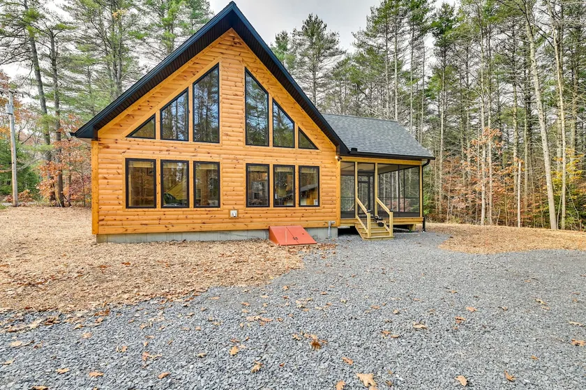 Modern Cabin w Hot Tub & Sacandaga Lake Access - Image 1