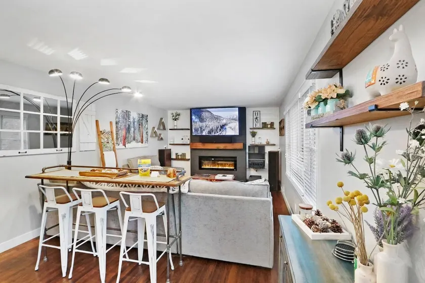 Adorable & Charming Single-Family Home! - Image 1