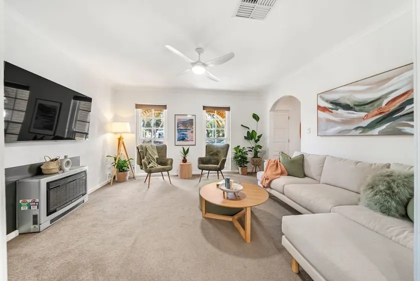 Sage By The Sea - Stylish Beachside Living with BBQ - Image 1