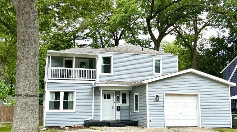 Corner Crossing: Muskegon’s Best Summer Retreat - Image 1