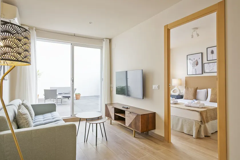 35. Galileu B Apartment - Image 1