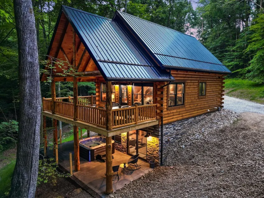 Luxe Log Cabin | Hot Tub | Dog Friendly | Sleeps 4 - Image 1