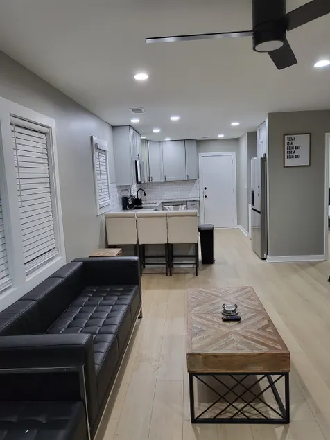 Modern Home - 5 Miles from Downtown Atlanta - Image 1