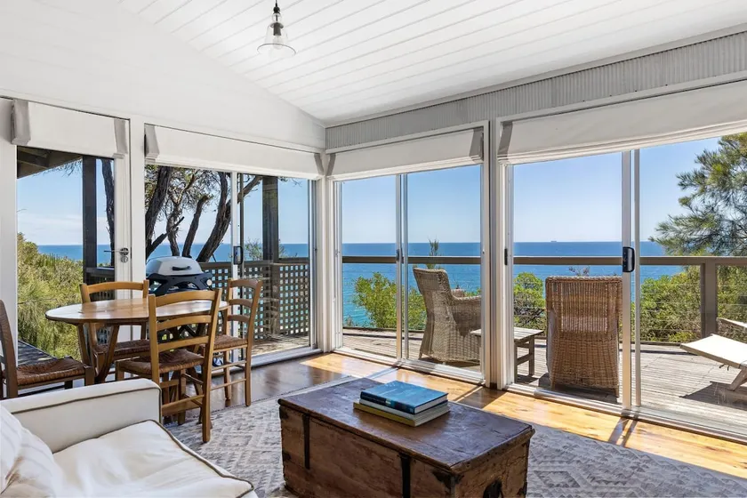 Seahouse Studio - Private Beach Access, Pets - Image 1