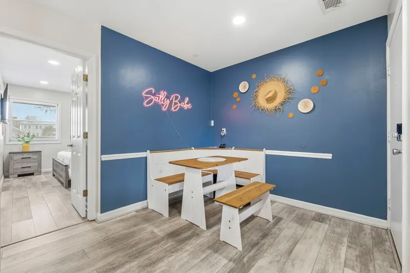 Steps to Surfside Pier*Beach | W/D | 2nd Floor-2bd - Image 1