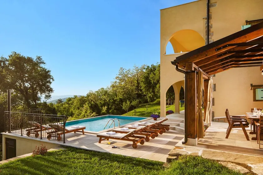 Villa Zora by Villa Plus - Image 1
