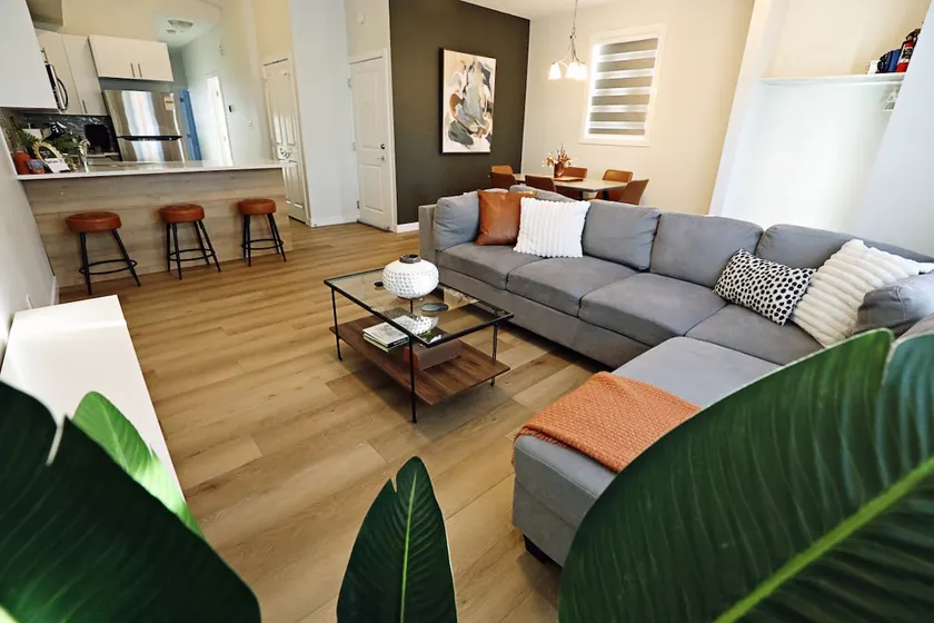 Downtown 5 Bedroom, AC, Rogers, Commonwealth, EXPO - Image 1