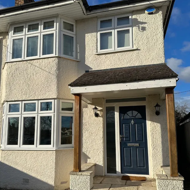 Oxford Kidlington 6 Bed 5 mins to Oxford Parkway - Image 1