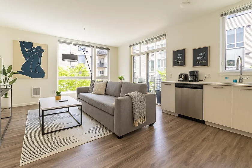 2BR | Gym | Mercer Island | Sophari Isle D - Image 1
