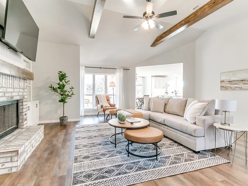 New Dream Home in Broken Arrow! - Image 1