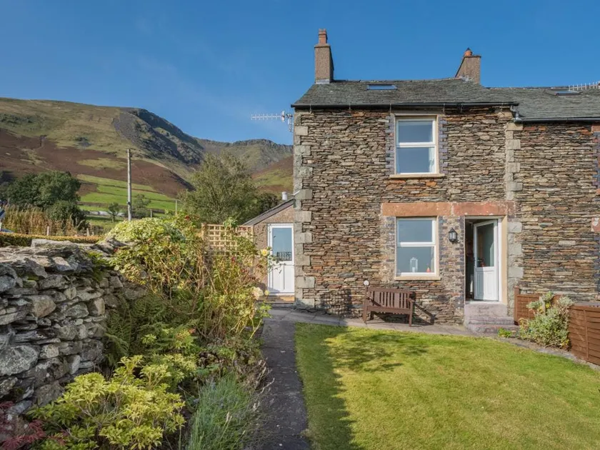 3 Bed in Keswick oc-sz227 - Image 1