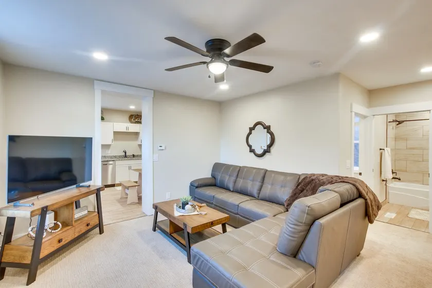 Stylish Logan Retreat w/ Smart TV + Central A/c! - Image 1