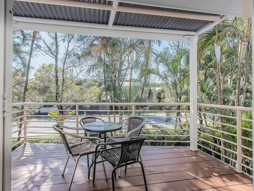 Upstairs Estuary Water View - 2 Bed Apt - U19 - Image 1