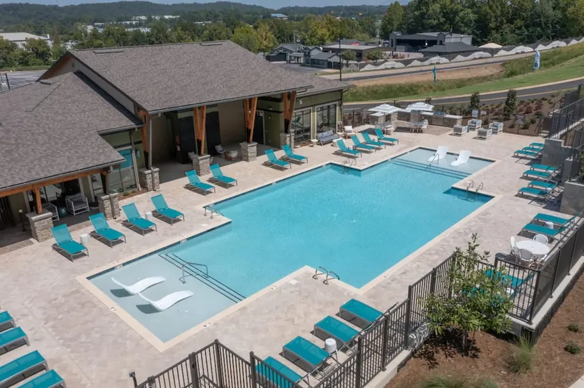 Lux 2 BR w/private 2 bath Mins to Oak Mtn St Park - Image 1