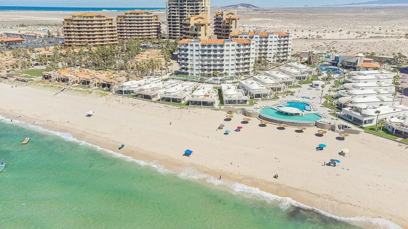 Spektakulær 2 værelses lejlighed på Sandy Beach på Las Palmas Resort B-505 - Image 1