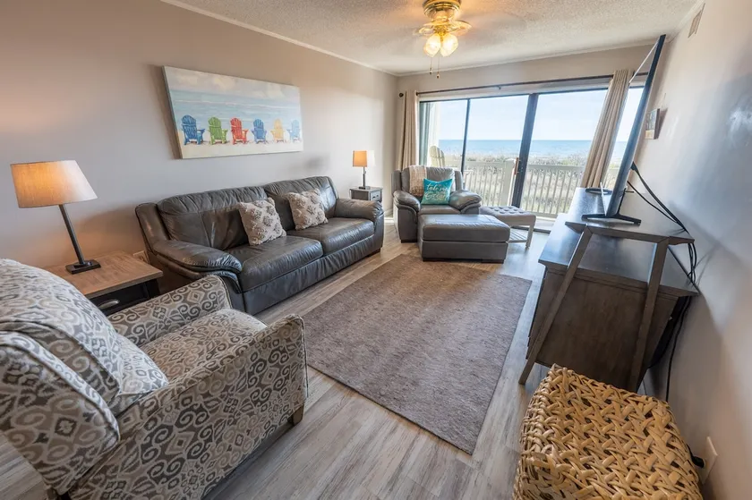 North Myrtle's Kings View, Low Level, Great Views - Image 1