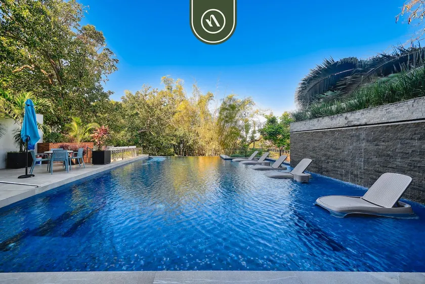2BR Condo in Concha Chinas - Breathtaking Views - Image 1