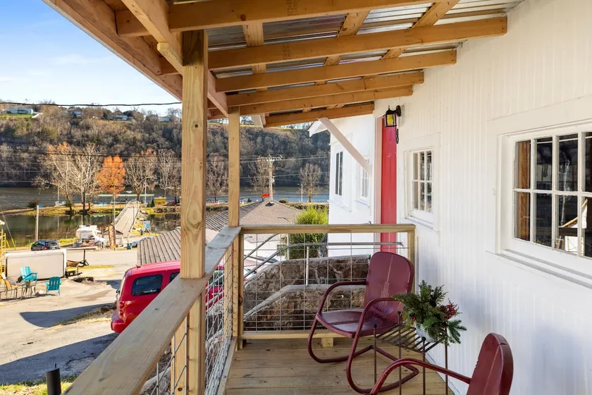 Historic Rockaway Beach Cottage - Image 1