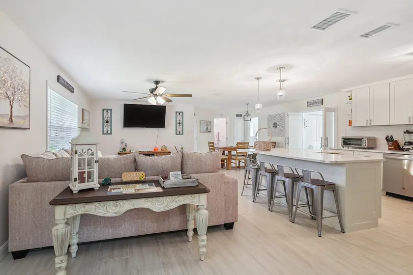 Bikes, Yard & Fire Pit at Upscale Lecanto Home! - Image 1