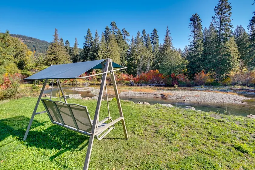 Cozy Easton Cabin on the Yakima River! - Image 1