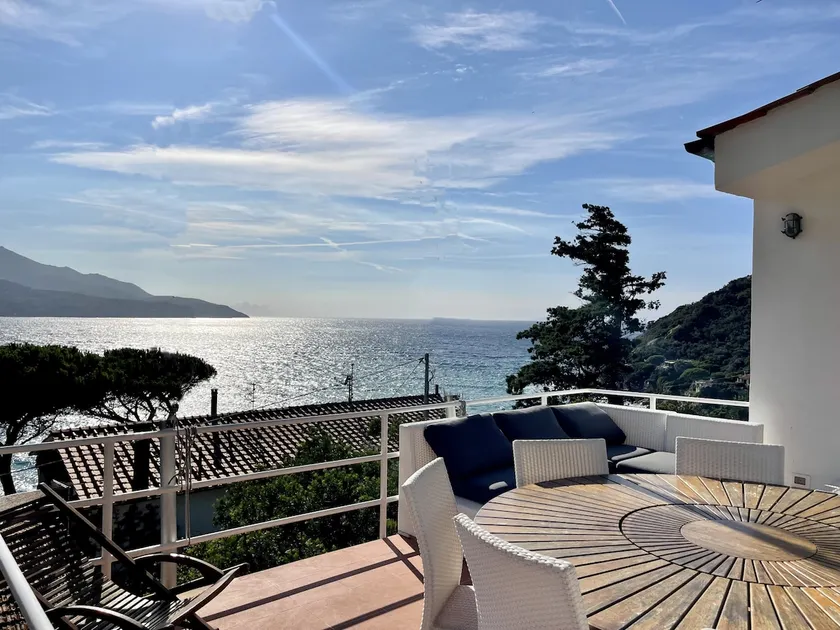 Villa Occhiata - Image 1