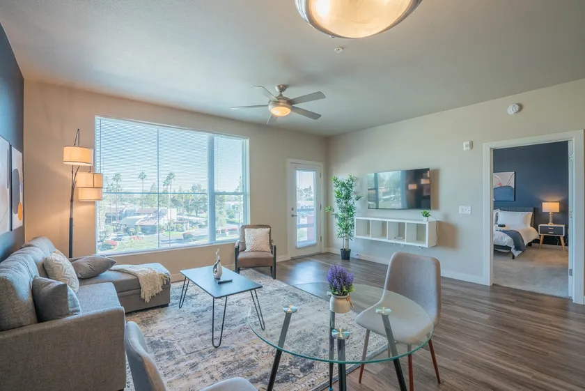 Near TPC & DT Tempe | Pool,Gym,Balcony,W/D,Parking - Image 1