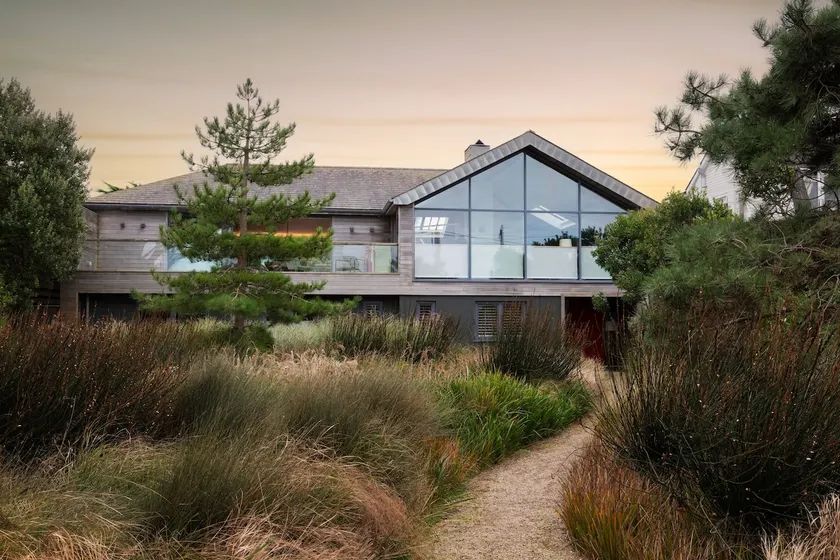 Adults only retreat, minutes from Constantine Bay - Image 1