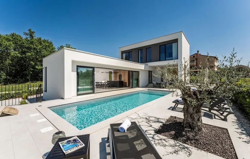 Villa Karbula by Villas Guide - Image 1