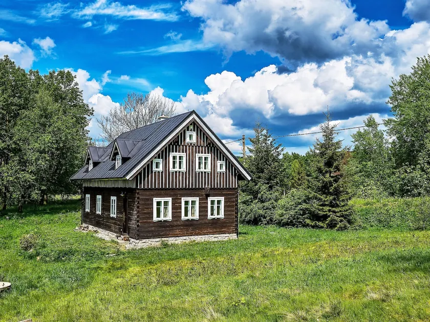 Sunny peak by Interhome - Image 1