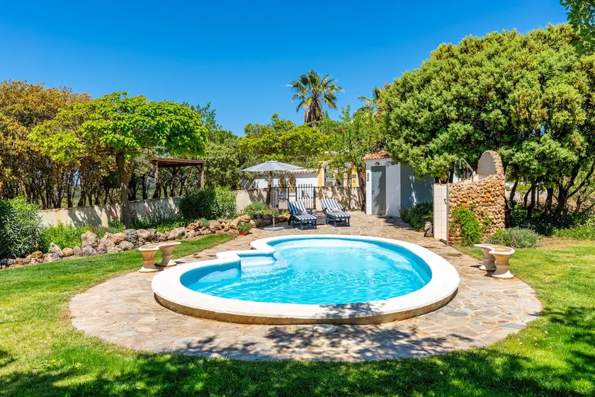 Dream House - Image 1