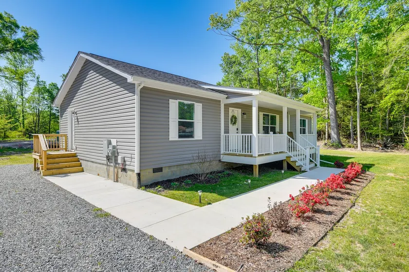 Family-Friendly Home w/ Deck Near Colonial Beach! - Image 1
