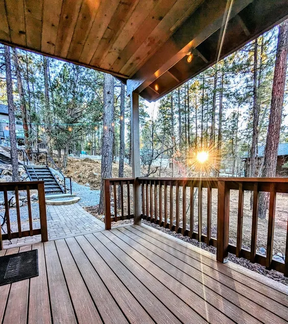 Relax & Recharge in Cozy Pinetop 2BR Retreat - Image 1