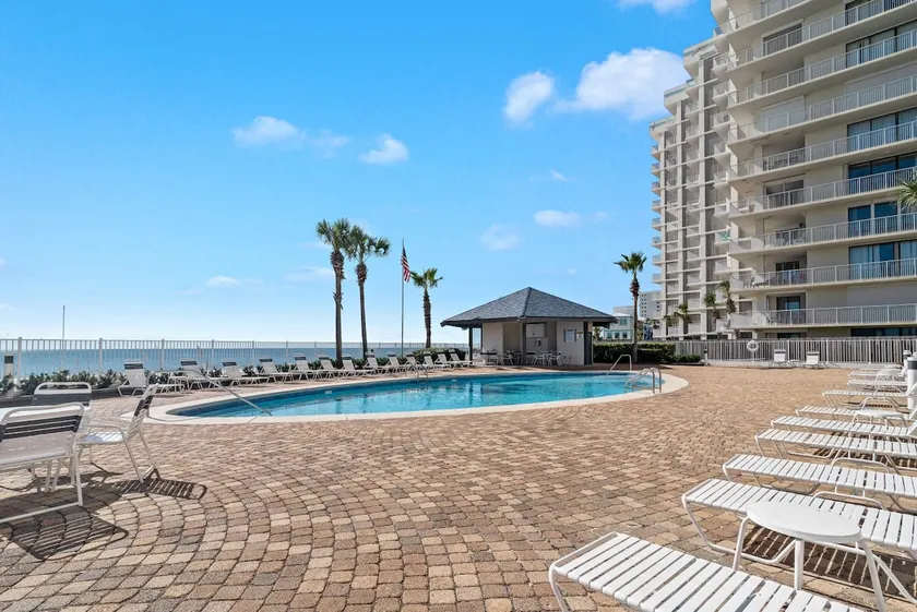 Windward Pointe 1002 by Vacation Homes Collection - Image 1