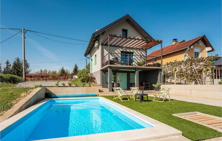 Amazing Home In Gornje Plavnice With Sauna - Image 1