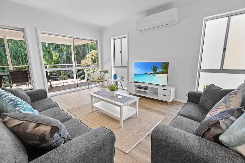 Sanctuary - 3BR Retreat: Fire Pit, Alfresco Dining - Image 1