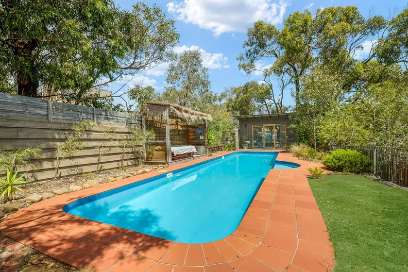 Coastal Oasis Aireys Pool House - Image 1