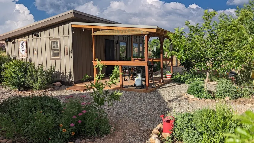 Bluff Bungalow w/ Patio, Dogs Welcome - Image 1