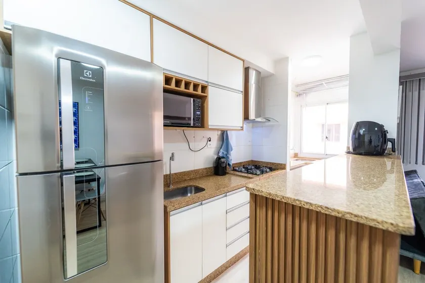 Up to 5 Guests, Garage, Elevator, Swimming Pool, J - Image 1