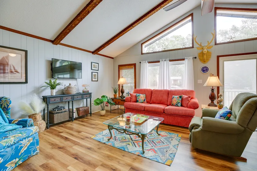 Oak Island Vacation Rental w/ Decks, Walk to Beach - Image 1