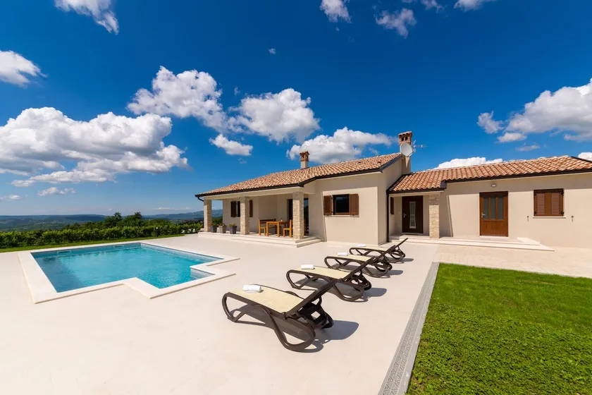 Villa Monti by Briskva - Image 1