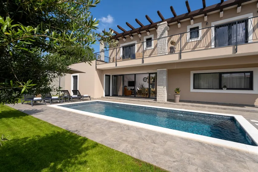 Casa Oliveto by Briskva - Image 1
