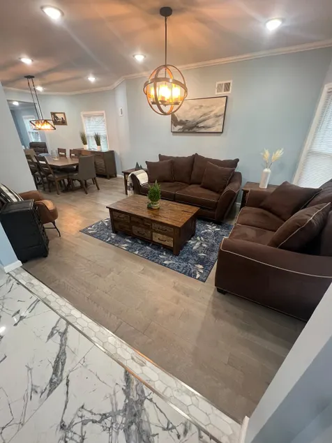 Huge Family House 12 miles from NYC4BathParking - Image 1