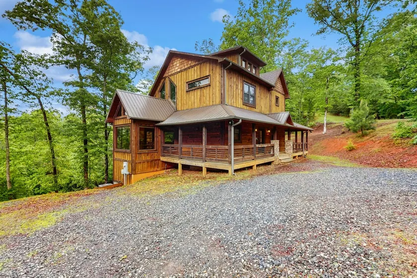 Whispering Woods Stay - Image 1