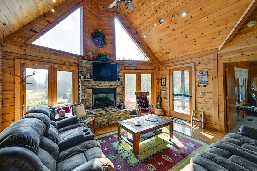Rustic Fancy Gap Cabin w/ Blue Ridge Parkway Views - Image 1